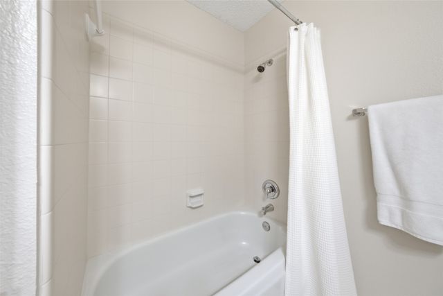 14616 Waterview Circle, Addison, TX 75001