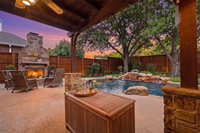 14616 Waterview Circle, Addison, TX 75001