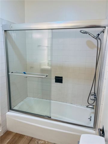 1955 W Greenleaf Avenue E, Anaheim, CA 92801