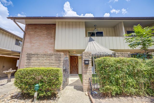 6338 Crab Orchard Road, Houston, TX 77057