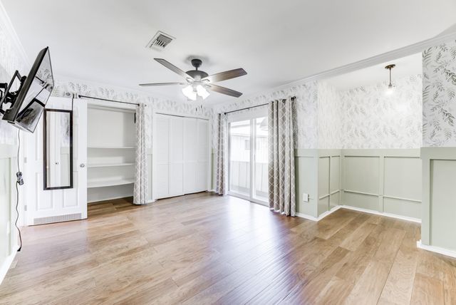 6338 Crab Orchard Road, Houston, TX 77057