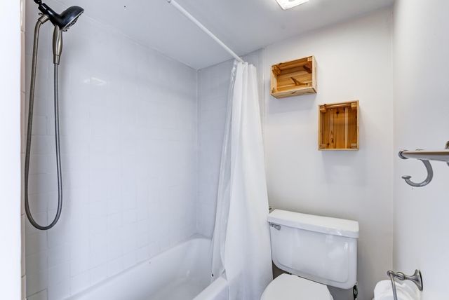 6338 Crab Orchard Road, Houston, TX 77057