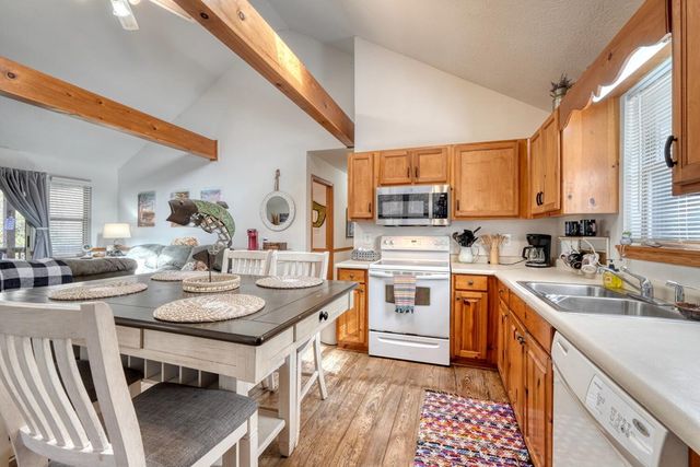 2175 E Old Hwy 64, Hayesville, NC 28904