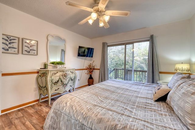 2175 E Old Hwy 64, Hayesville, NC 28904