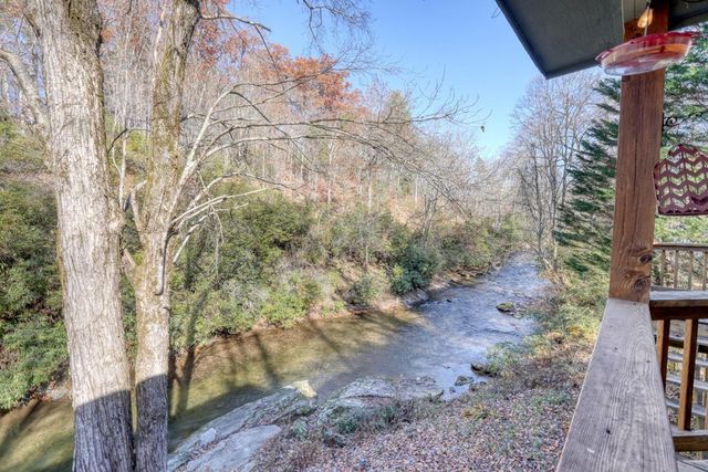 2175 E Old Hwy 64, Hayesville, NC 28904