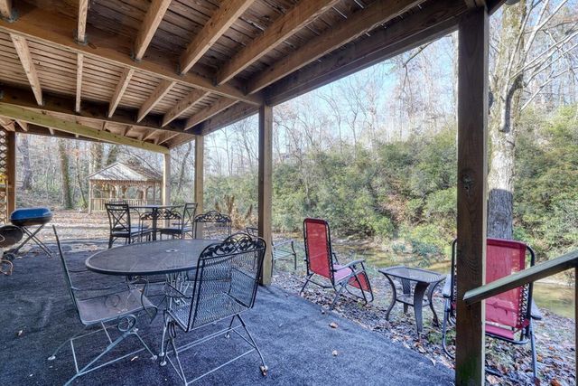 2175 E Old Hwy 64, Hayesville, NC 28904