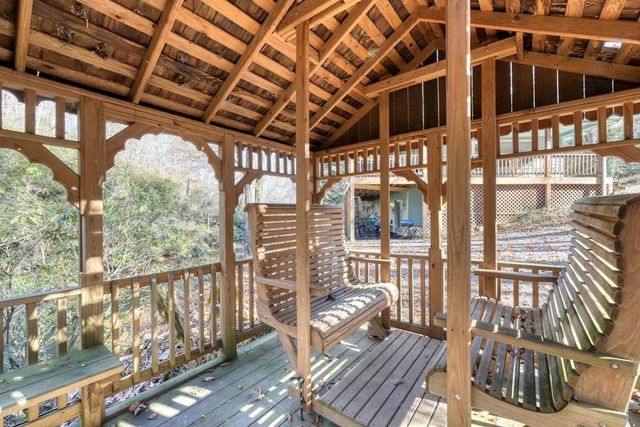 2175 E Old Hwy 64, Hayesville, NC 28904