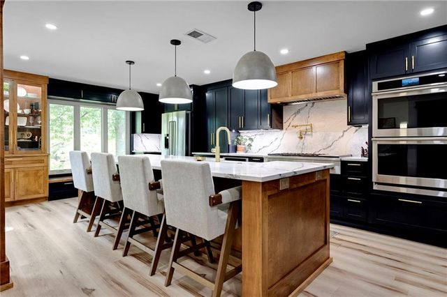 13112 Smart Road, Lee's Summit, MO 64086