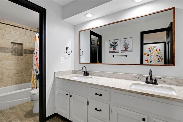 13112 Smart Road, Lee's Summit, MO 64086