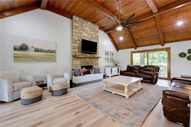 13112 Smart Road, Lee's Summit, MO 64086