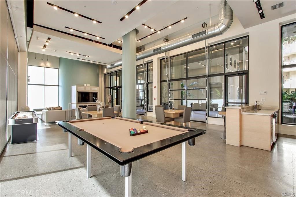 Image 16 of property listing at 133 The Promenade N 105, Long Beach, CA 90802