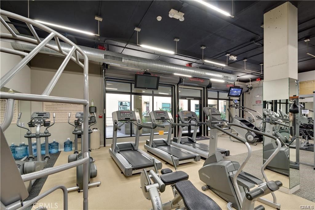 Image 20 of property listing at 133 The Promenade N 105, Long Beach, CA 90802
