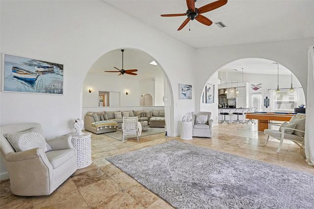 11009 WOODLAND WATERS BOULEVARD, Weeki Wachee, FL 34613