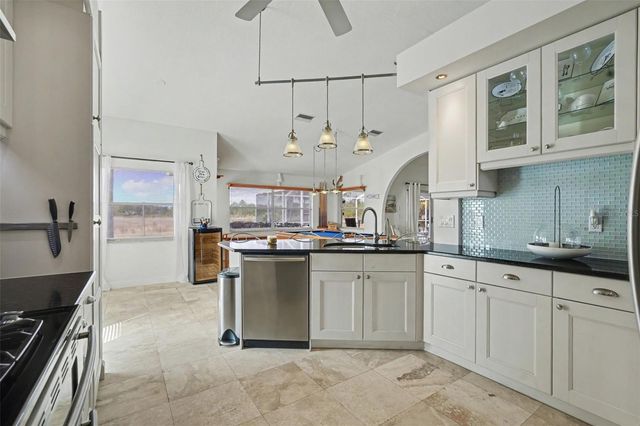 11009 WOODLAND WATERS BOULEVARD, Weeki Wachee, FL 34613