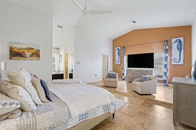 11009 WOODLAND WATERS BOULEVARD, Weeki Wachee, FL 34613