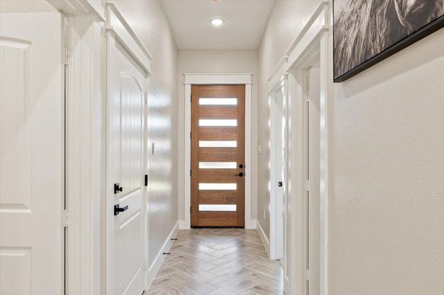 913 Santa Anna Lane, La Porte, TX 77571