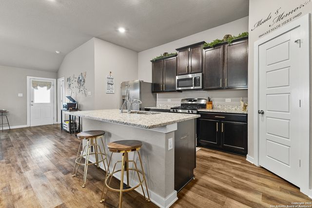 10703 Francisco Way, Converse, TX 78109