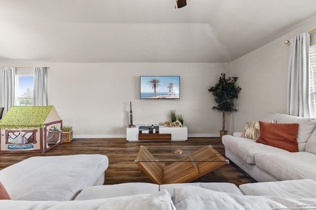 10703 Francisco Way, Converse, TX 78109