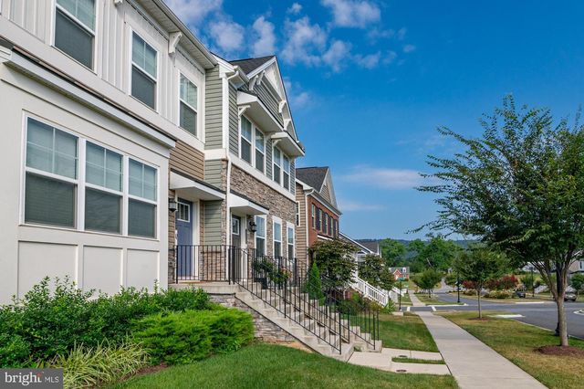 1328 MONOCACY CROSSING PKWY, Brunswick, MD 21716