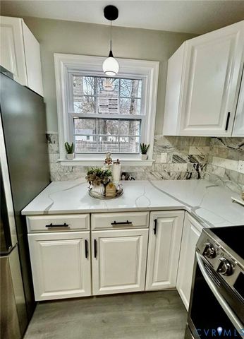 14027 Starpine Ln, Chester, VA 23836