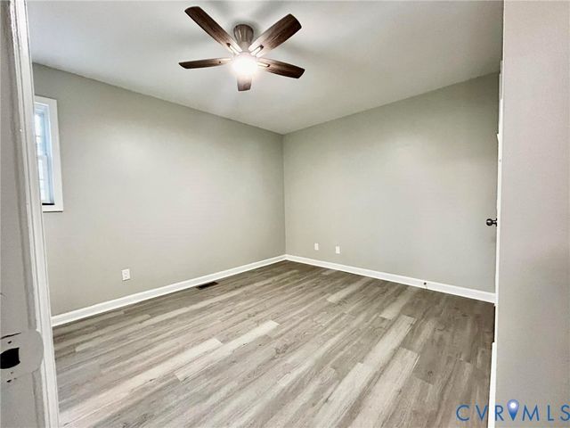 14027 Starpine Ln, Chester, VA 23836