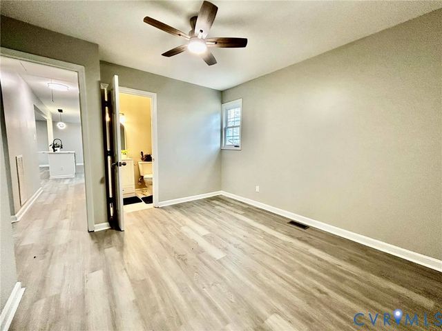 14027 Starpine Ln, Chester, VA 23836