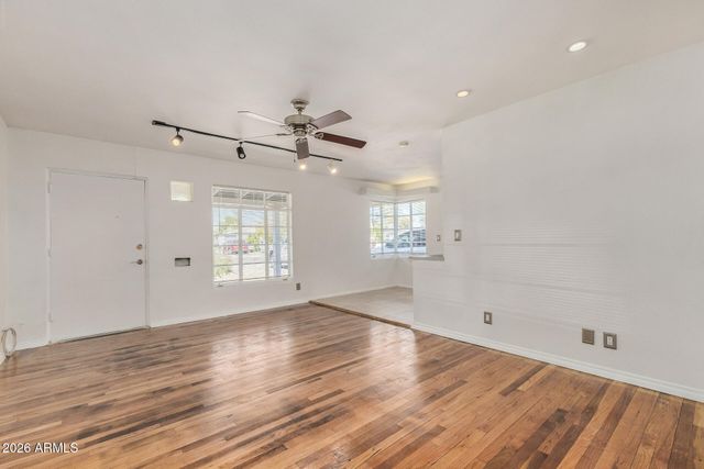 1837 W ROMA Avenue, Phoenix, AZ 85015