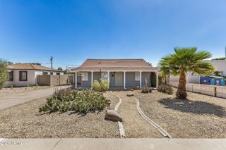 1837 W ROMA Avenue, Phoenix, AZ 85015