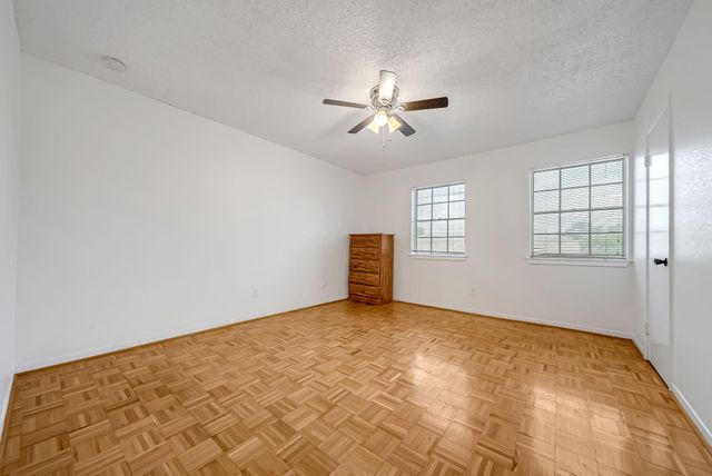 3368 Burke Road 163, Pasadena, TX 77504