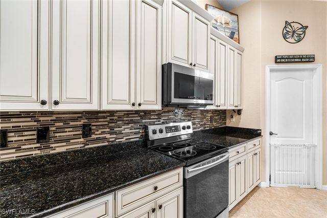 1729 SW 44th TER, Cape Coral, FL 33914