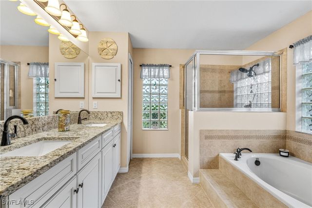 1729 SW 44th TER, Cape Coral, FL 33914