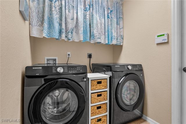 1729 SW 44th TER, Cape Coral, FL 33914