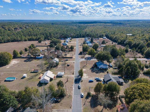 118 Stephens Lane, Crestview, FL 32539