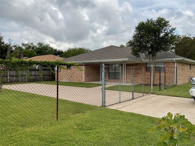 1211 Judy Lane, Baytown, TX 77521