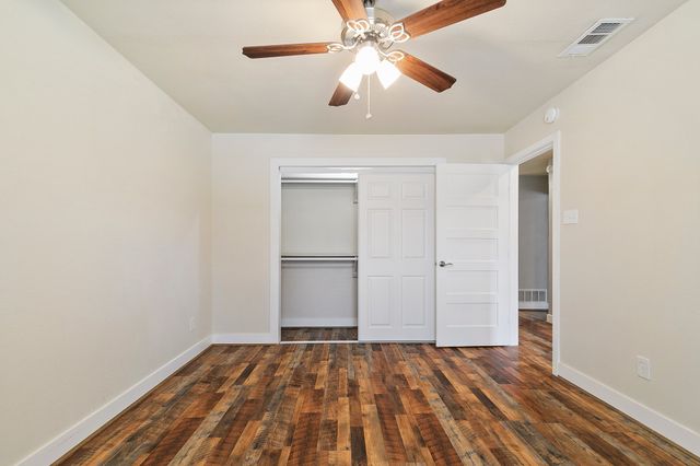 909 N Dove Road, Grapevine, TX 76051