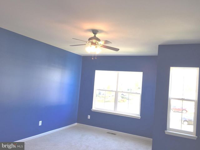2889 CHINKAPIN OAK LN, Woodbridge, VA 22191