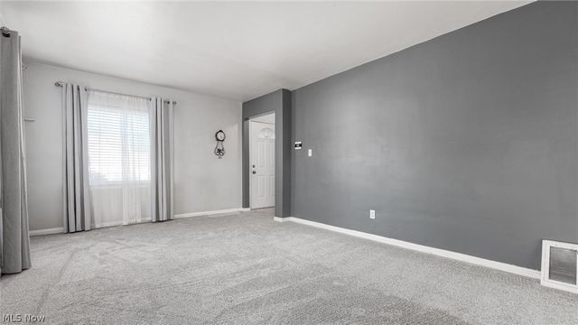 1532 12th Street, Cuyahoga Falls, OH 44223