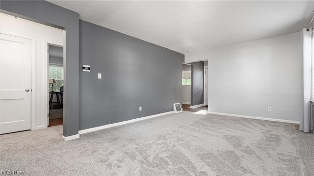 1532 12th Street, Cuyahoga Falls, OH 44223