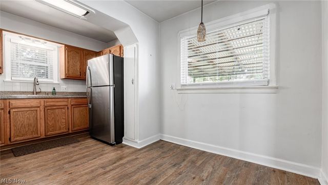 1532 12th Street, Cuyahoga Falls, OH 44223