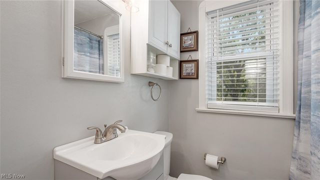 1532 12th Street, Cuyahoga Falls, OH 44223