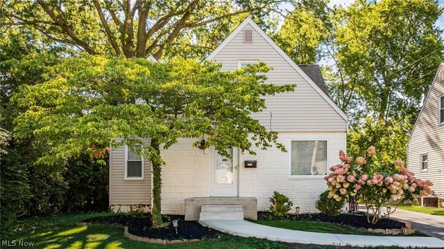 1532 12th Street, Cuyahoga Falls, OH 44223