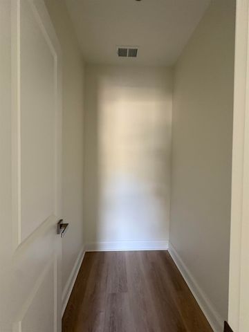 4344 Mineola Ave., Little River, SC 29566