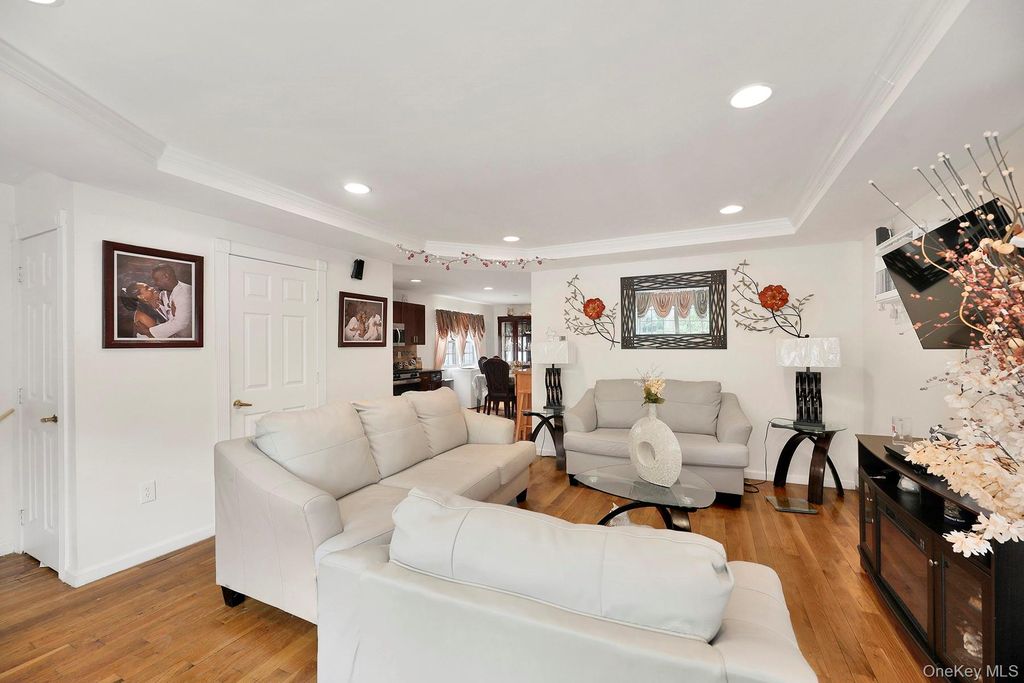 15714 Baisley Boulevard, Rochdale, NY 11434 — photo 5