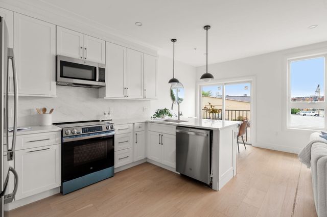 9 Franklin 1, Salem, MA 01970