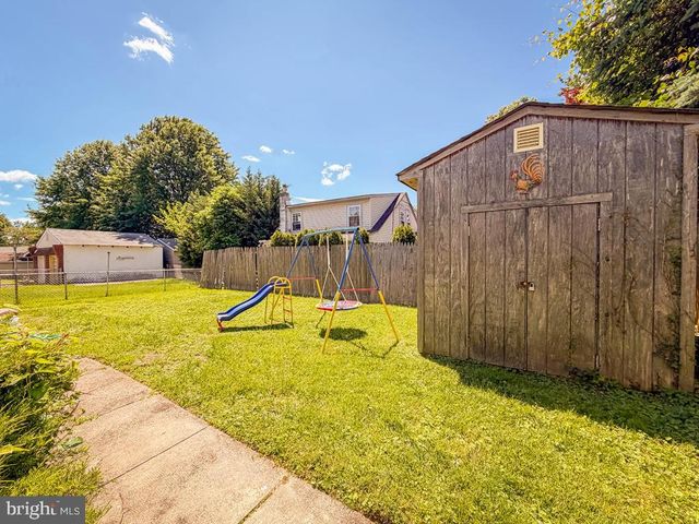 1157 NESHAMINY, Feasterville Trevose, PA 19053