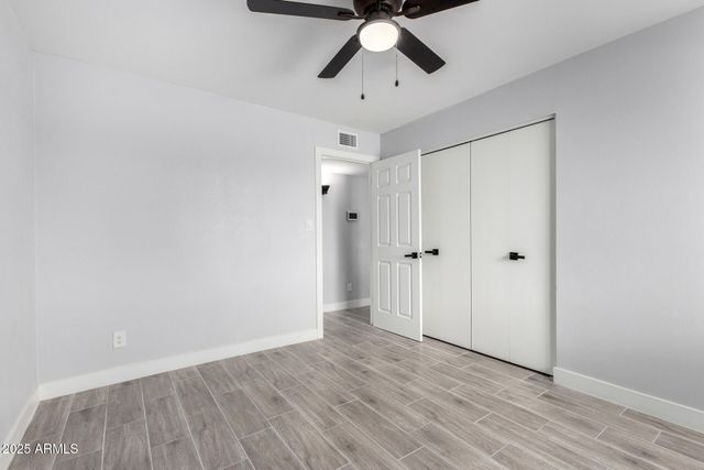 8104 N 45TH Avenue, Glendale, AZ 85302