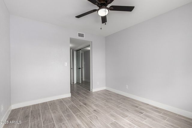 8104 N 45TH Avenue, Glendale, AZ 85302