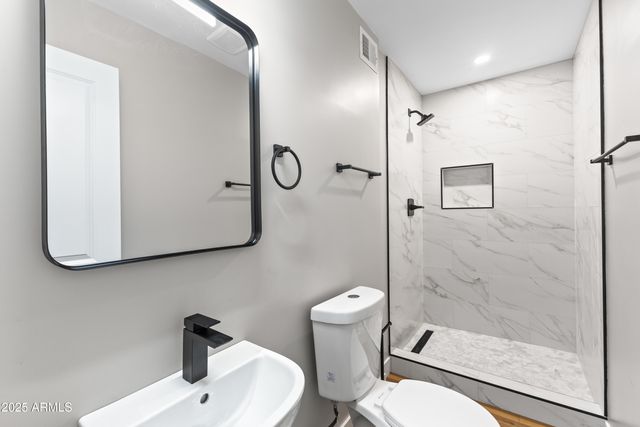 724 W Missouri Avenue, Phoenix, AZ 85013