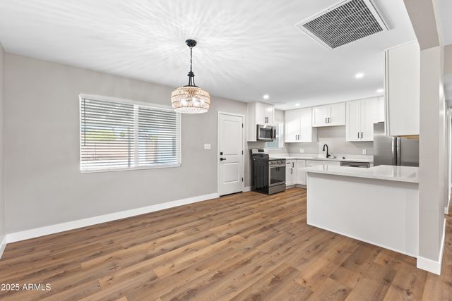 724 W Missouri Avenue, Phoenix, AZ 85013