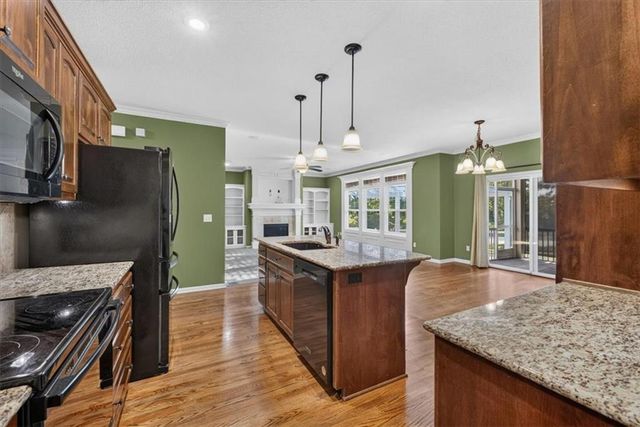 4776 SW Leafwing Drive, Lee's Summit, MO 64082